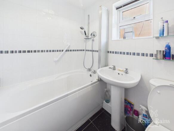 3 bed Semi-Detached for sale Image 9