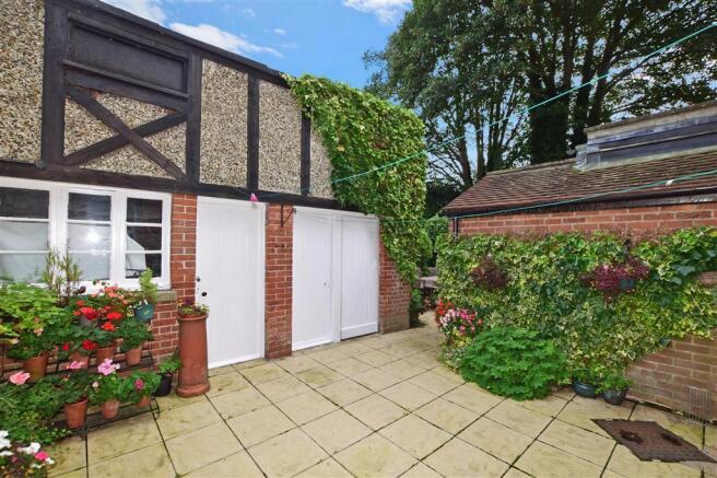 Workshop/Outbuildings