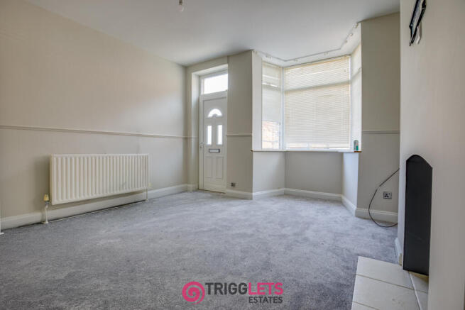2 bed Terraced to rent Image 4