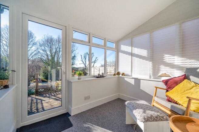 1429241-15-69baea...