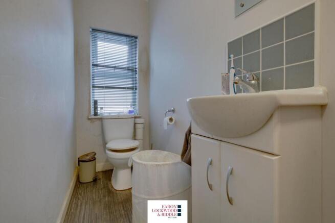 5 bed Terraced for sale Image 12