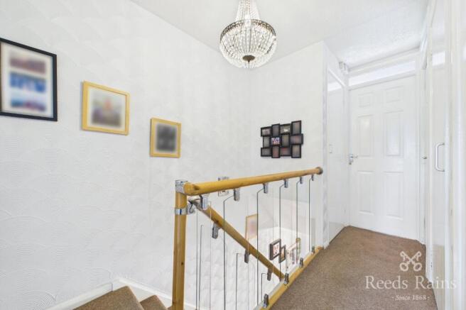 3 bed Semi-Detached for sale Image 9