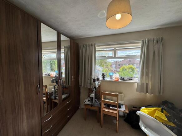 3 bed Semi-Detached to rent Image 9