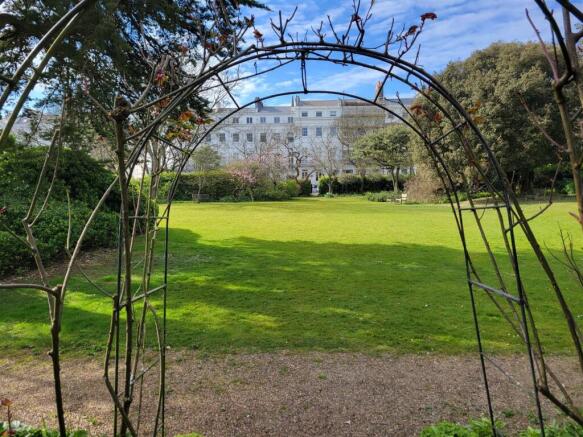 Sussex Square Gardens