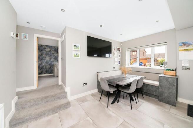 Oak Avenue, Meltham, HD9 photo 4