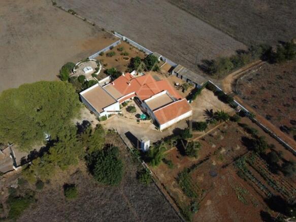 Quinta from above