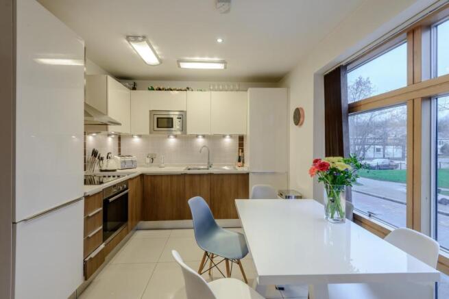 8408691-interior09-800.jpg