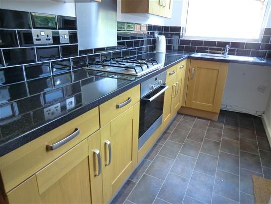 kitchen pic 2