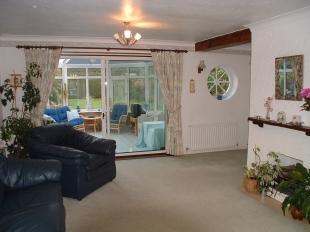 Sitting/Dining Room & Conserva