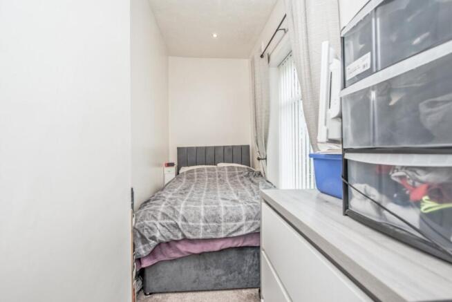 2 bed Terraced for sale Image 11