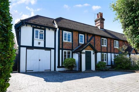Aldershot Road, Church Crookham, Fleet, Hampshire, GU52