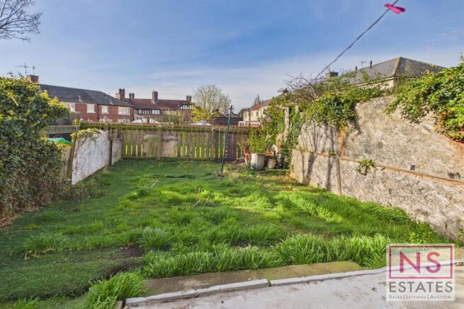 3 bed Terraced for sale Image 4