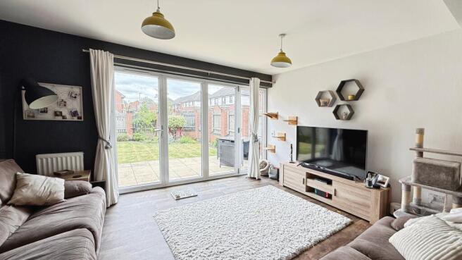 3 bed Detached for sale Image 6