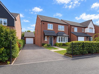 Dewberry Road, Tidbury Green, Solihull, B90 1UH