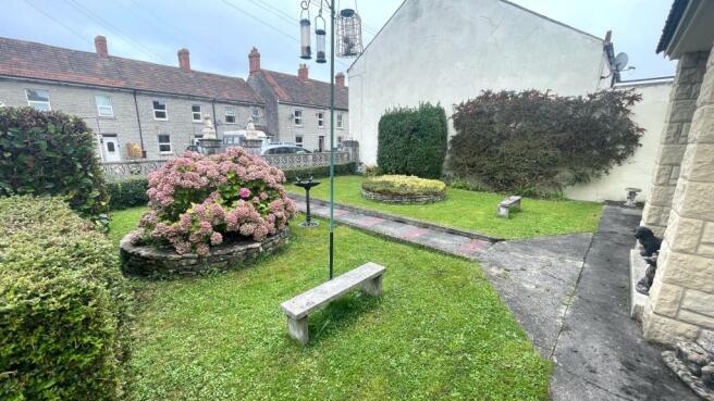 Front Lawn.jpg