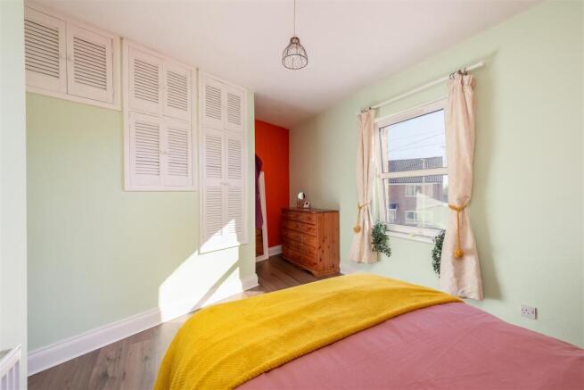 2 bed Cottage for sale Image 11