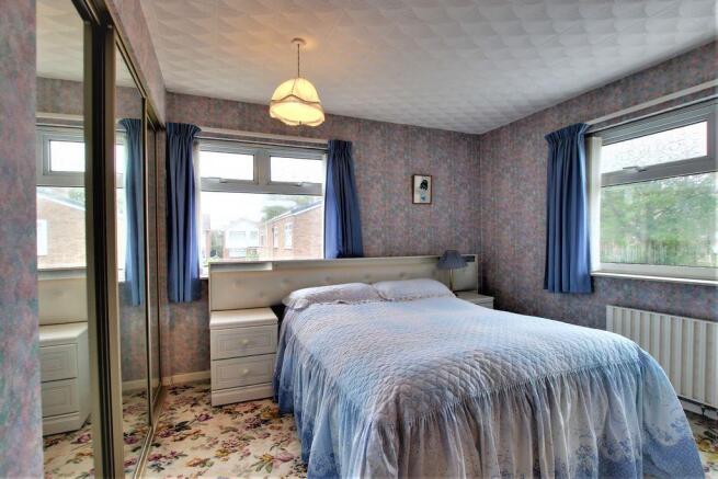 Bedroom 1 (Double)