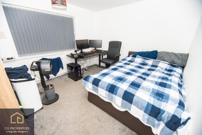 3 bed Semi-Detached for sale Image 8