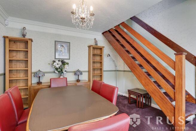 4 bed Detached for sale Image 10