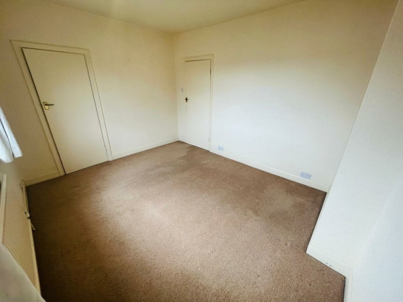 Master Bedroom Aspect 2