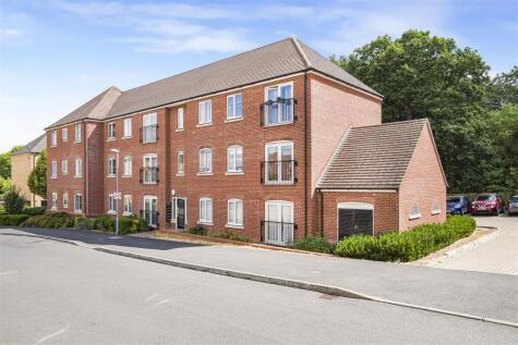 Aydon House, Waratah Drive, Chislehurst, BR7 5FS