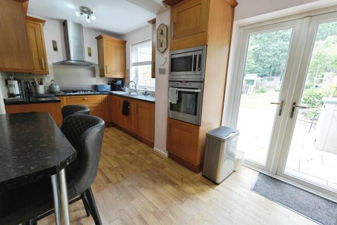 Kitchen/Breakfast Room