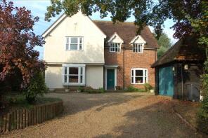 Russets, Gutters Lane, Broomfield, Chelmsford CM1 7BT