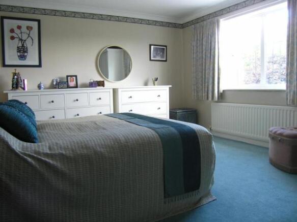 En Suite 1