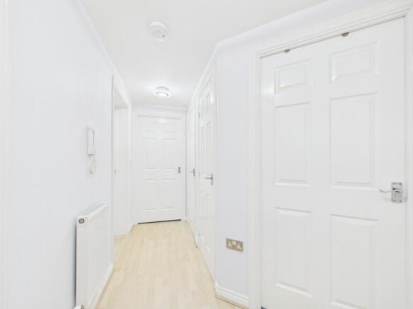 Upper Bond Street, Hinckley, LE10 photo 4