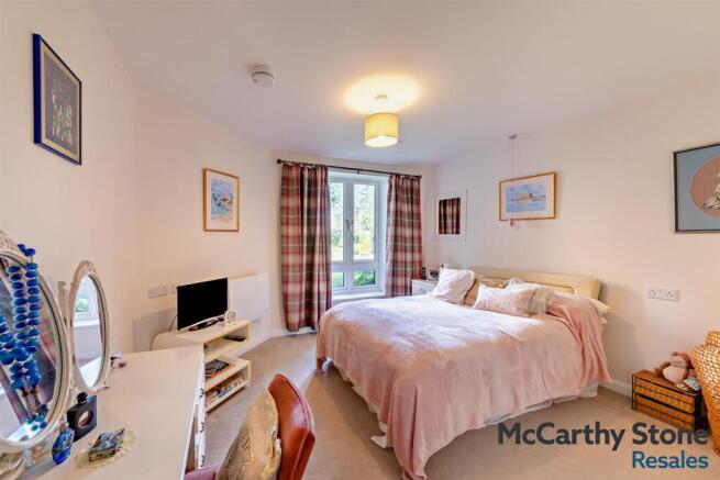 1 bed Apartment for sale Image 10