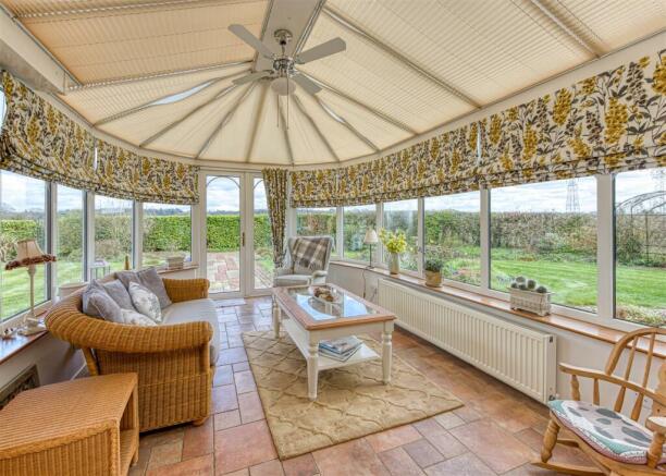 Awbridge House-conservatory.jpg