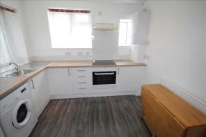 232, Sandringham Court, Alexandra Avenue, Harrow HA2 9BX