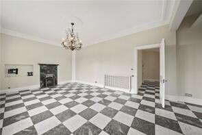 Flat B, 8, Kidderpore Gardens, London NW3 7SR