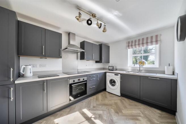 kitchen 1.jpg