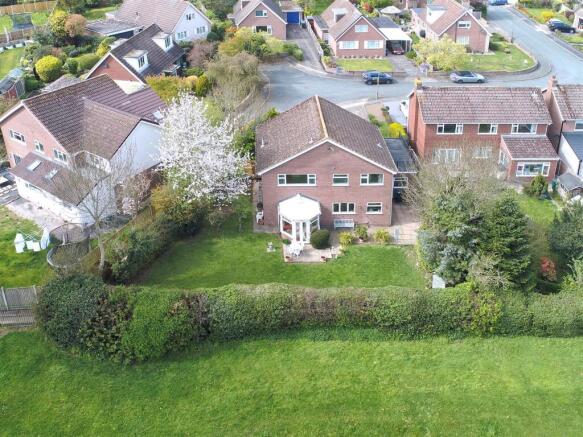 Larkhill Road, Copthorne, Shrewsbury photo 4