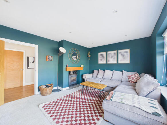 CAM02536G0-PR0075-STILL004