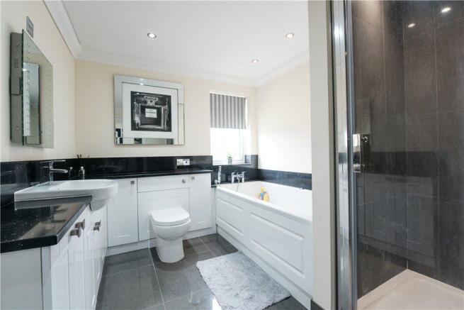 Bungalow Bathroom