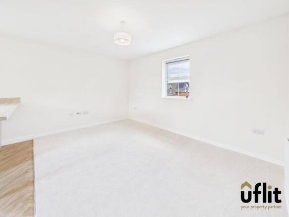 2 bed Apartment for sale Image 8