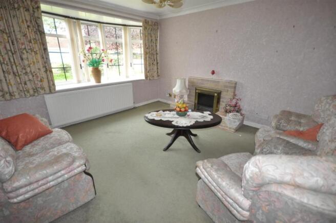 SITTING ROOM