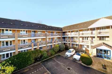 Minster Court, Bracebridge Heath, Lincoln, Lincolnshire, LN4