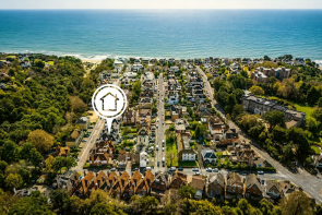 Flat 7, 21 23 Woodford Lodge, Studland Road, Bournemouth BH4 8HJ