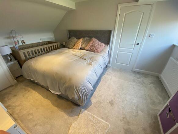 bedroom 1.3.jpg