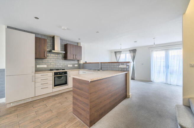 1406465-12-697a28...