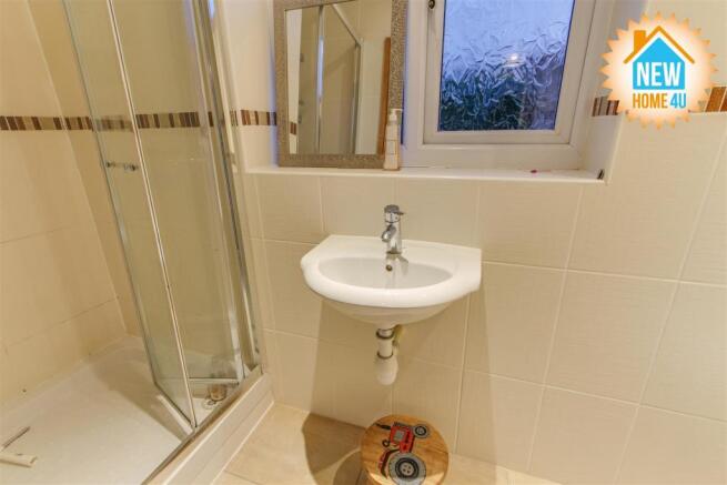 EN-SUITE: