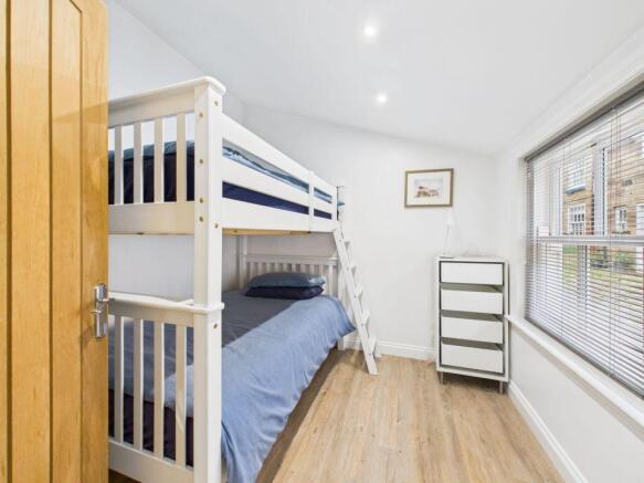 2 bed Cottage for sale Image 6