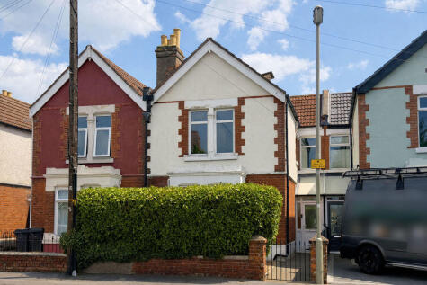 Gordon Road, Gosport, PO12