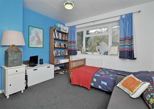 Photo 6