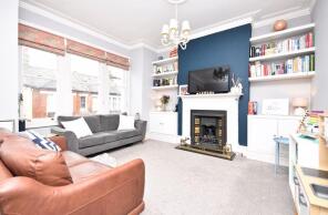 48, Hazelbourne Road, London SW12 9NS