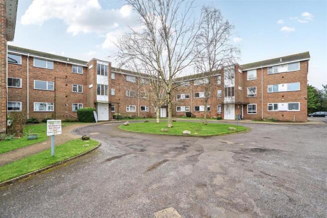 For Sale by Aspire Residential | St Botolphs Road