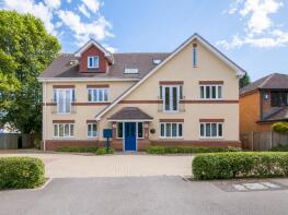 Flat 2, 1 The Lodge, Five Mile Drive, Oxford OX2 8HU